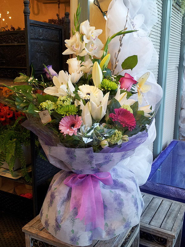 Bouquet No.17 (Photo shown is Large size. Small $90, Medium $110, Large $130 Extravagant $150 CAD)