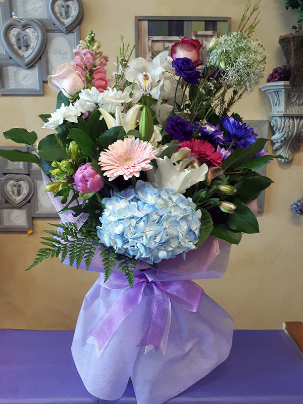 Bouquet No.19 (Photo shown is Large size. Small $85, Medium $105, Large $125 Extravagant $145 CAD)