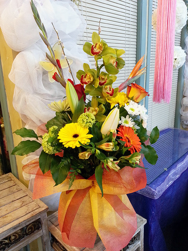 Bouquet No.29 (Photo shown is Large size. Small $75, Medium $95, Large $115 Extravagant $135 CAD)