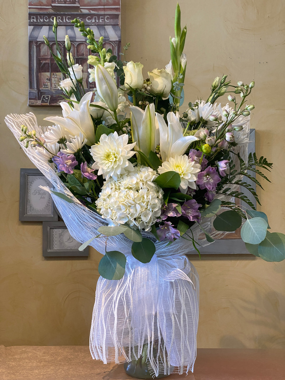 Bouquet No.94(Photo shown is Large size. Small $75, Medium $95, Large $115 Extravagant $135 CAD)