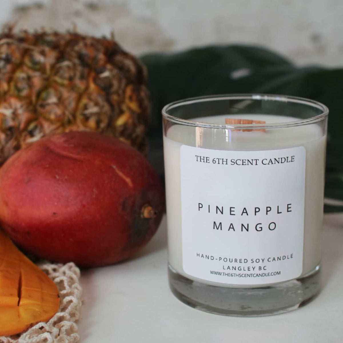 PINEAPPLE MANGO SOY CANDLE